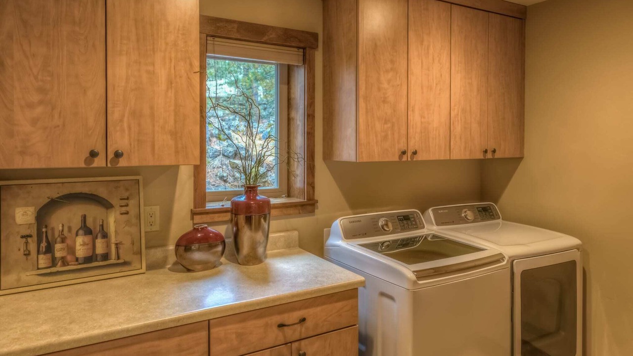 Photo of Bedroom in Black Butte Ranch