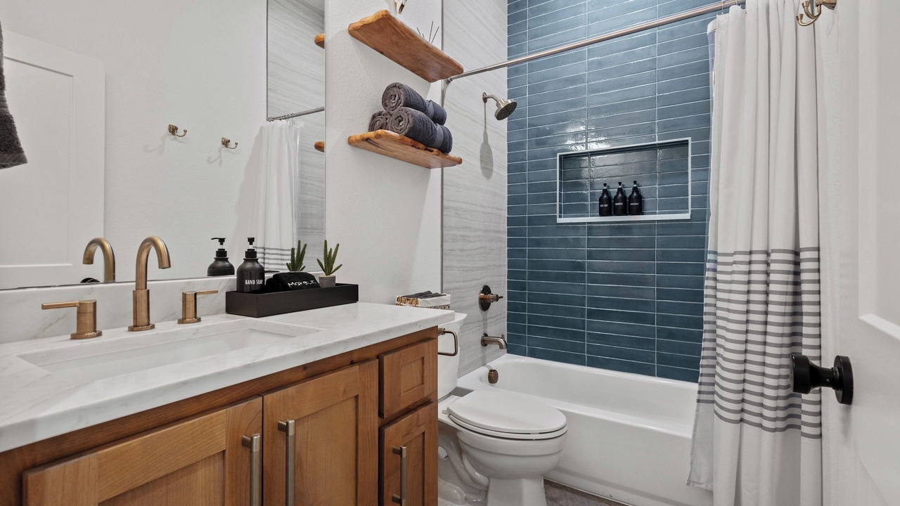 Photo of Bathroom in Denison