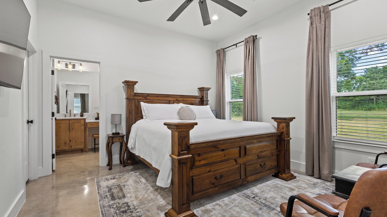 Photo of Bedroom in Denison