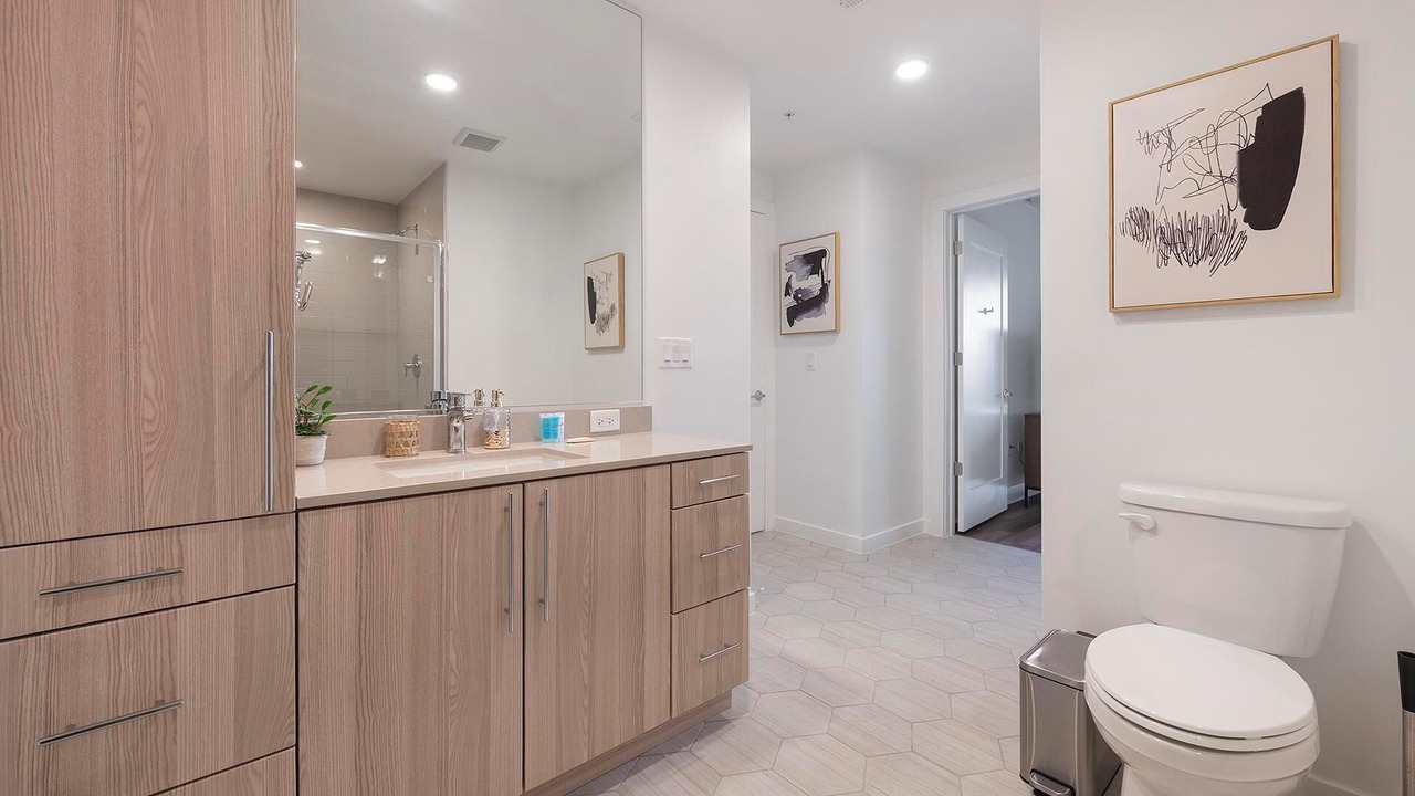 Photo of Bathroom in Baileys Crossroads