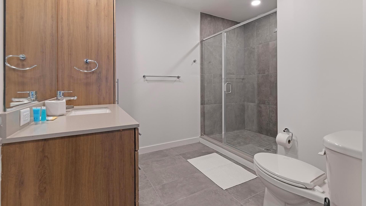 Photo of Bathroom in Baileys Crossroads