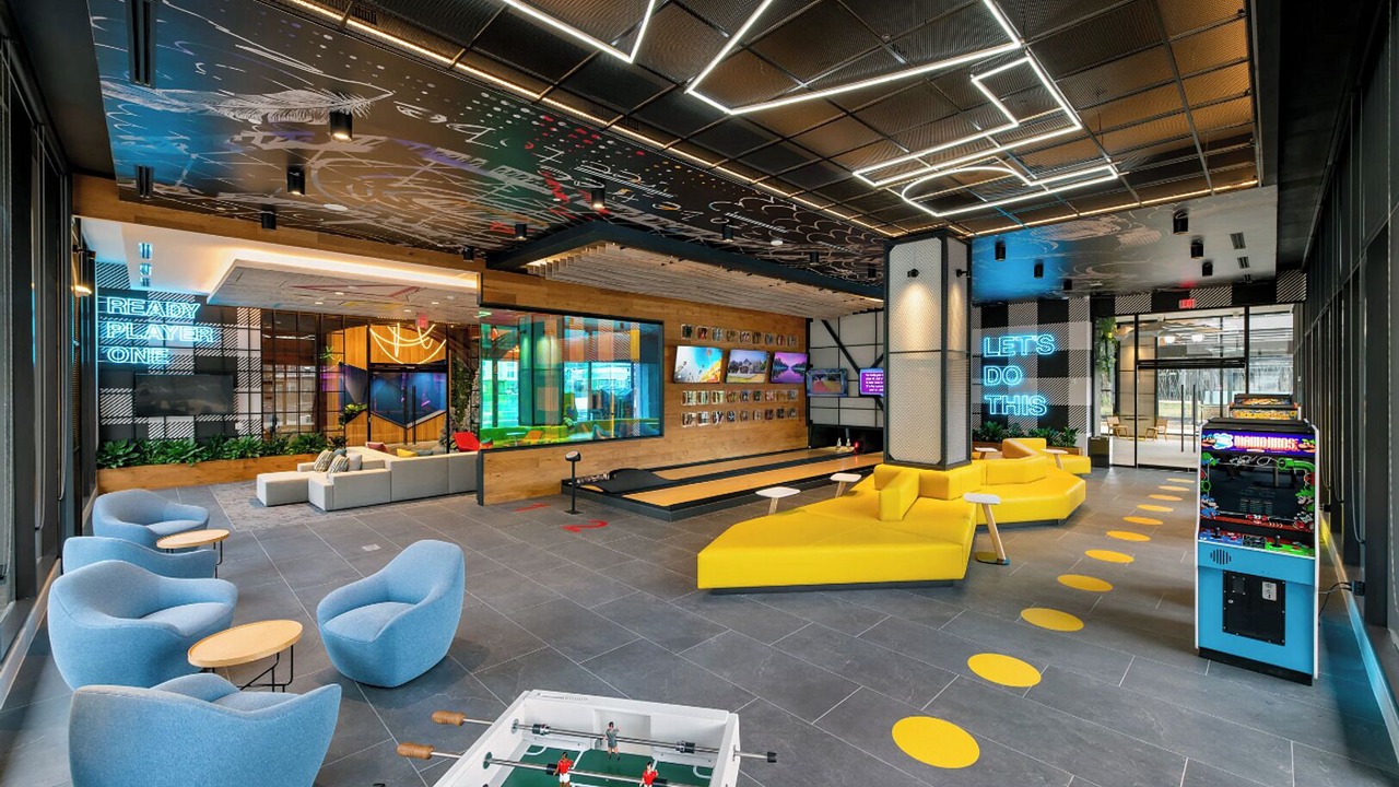 Photo of Bedroom in Baileys Crossroads