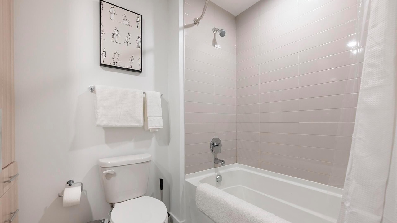 Photo of Bathroom in Baileys Crossroads