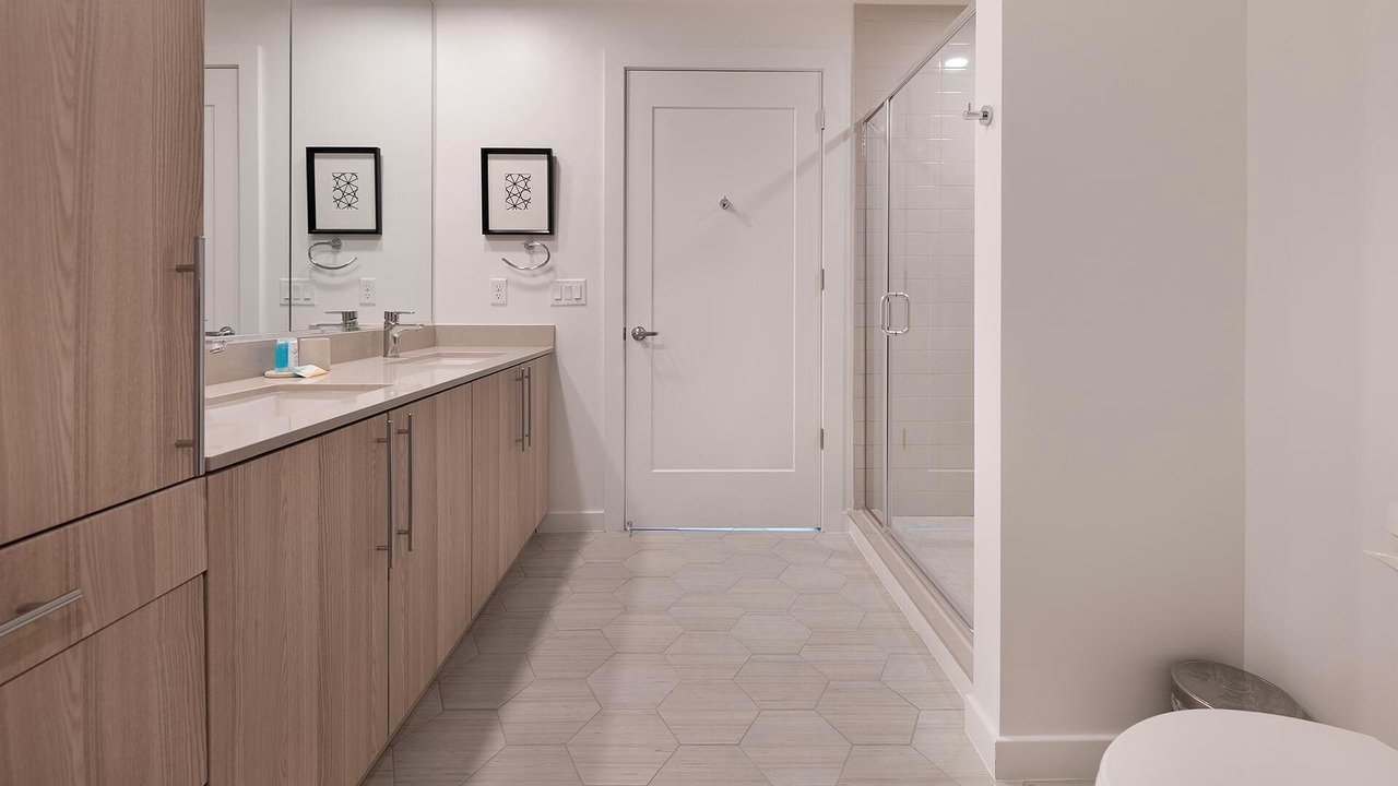 Photo of Bathroom in Baileys Crossroads