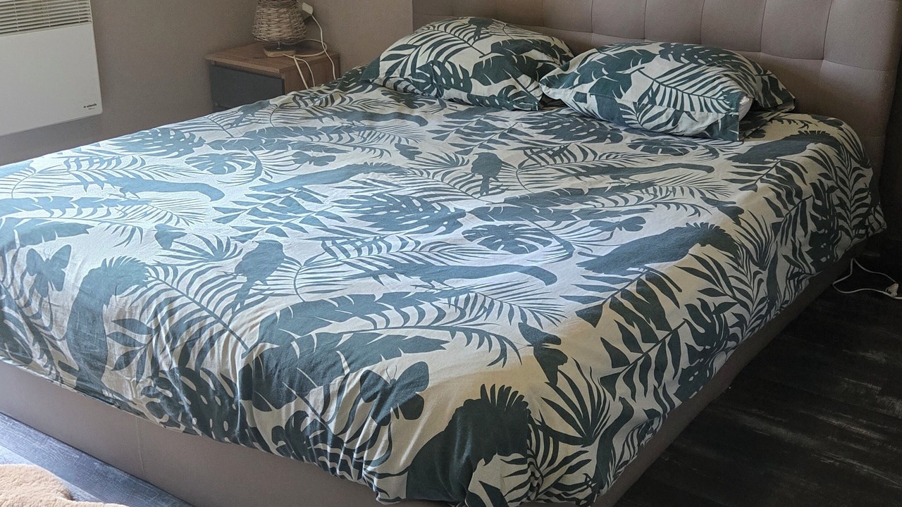 Photo of Bedroom in Saint-Clair-d'Arcey