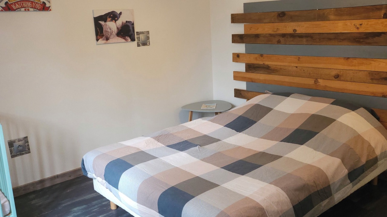 Photo of Bedroom in Saint-Clair-d'Arcey