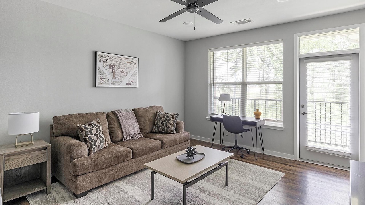 Photo of Livingroom in Madison