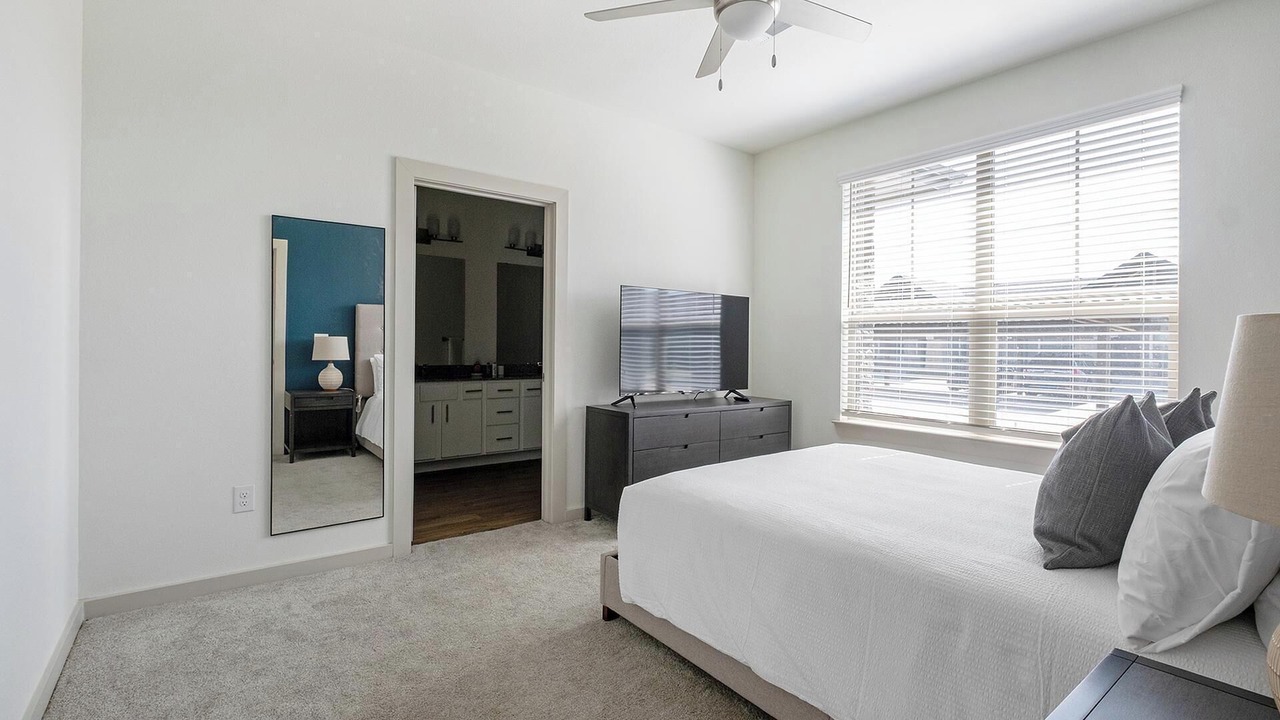 Photo of Bedroom in Waller