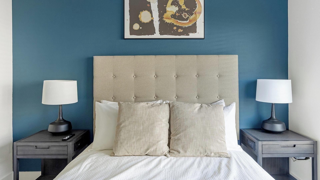 Photo of Bedroom in Venus