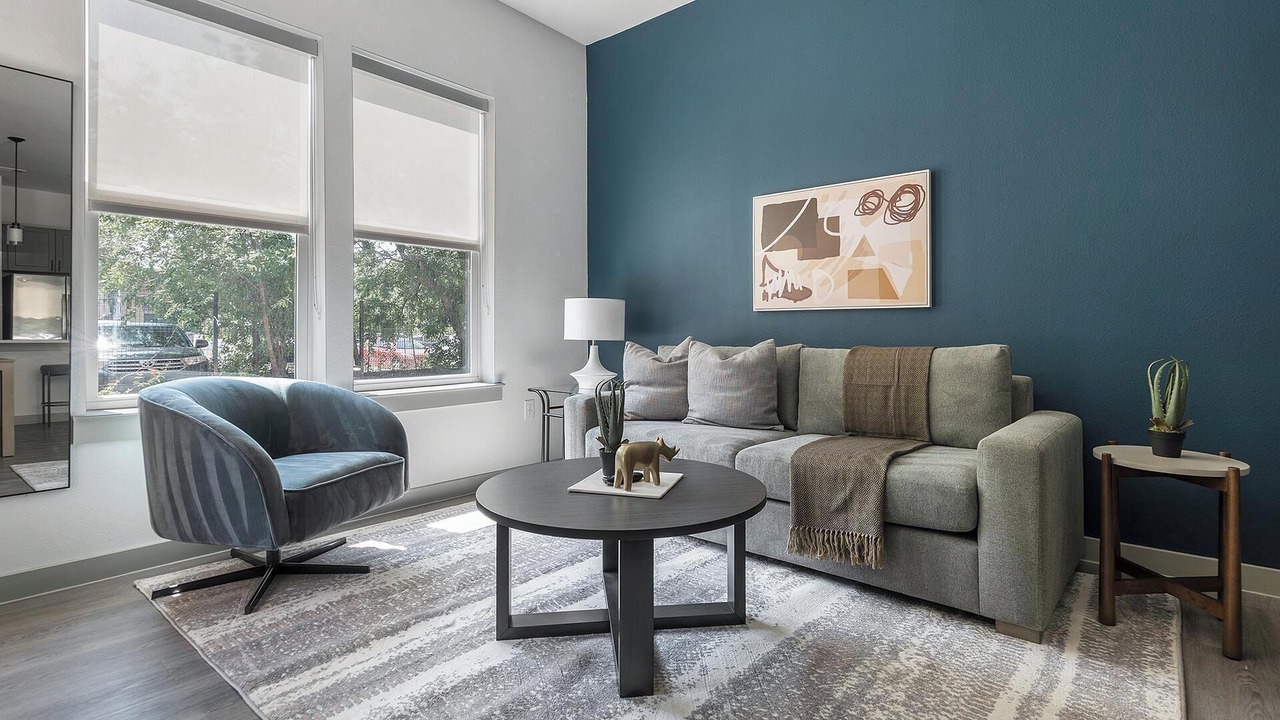 Photo of Livingroom in MLK