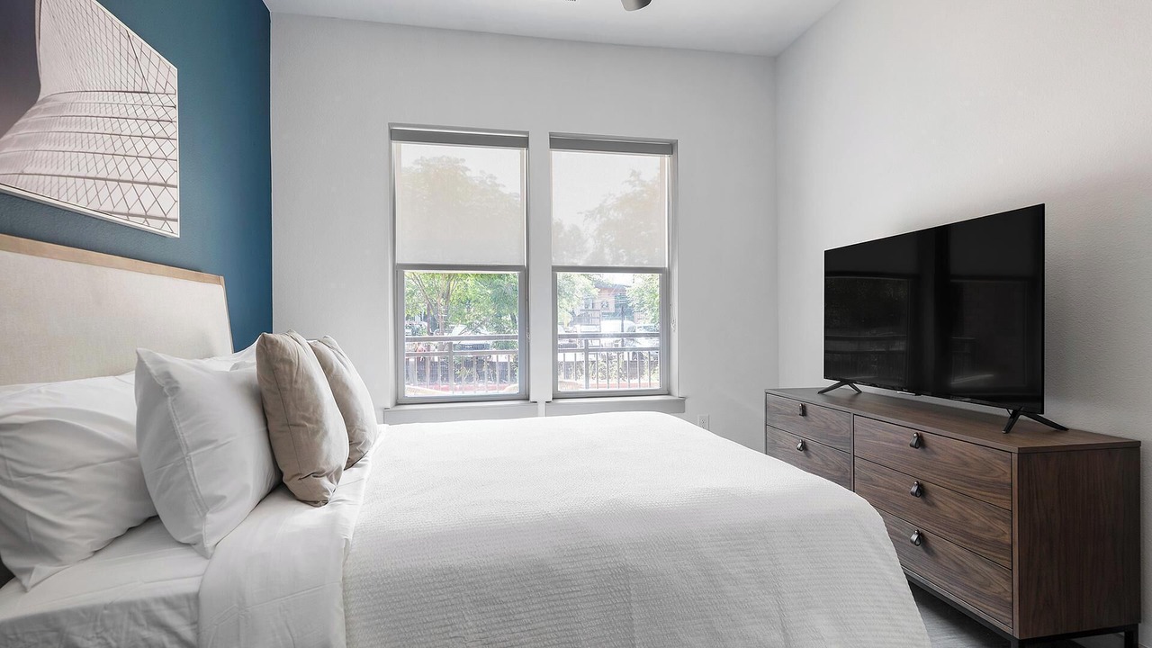 Photo of Bedroom in MLK