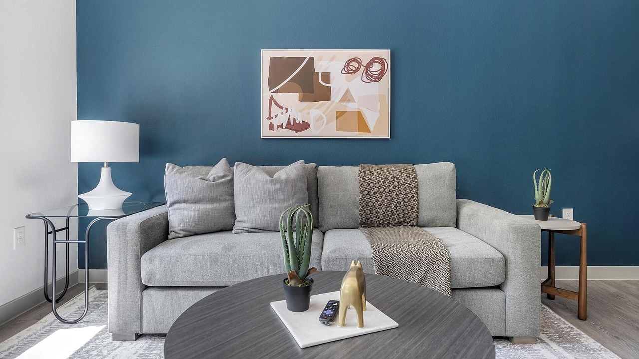 Photo of Livingroom in MLK