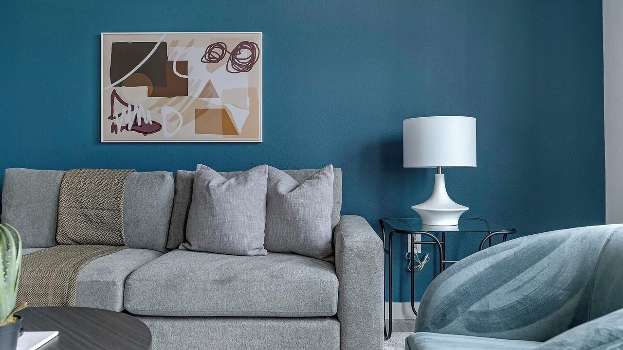 Photo of Livingroom in MLK
