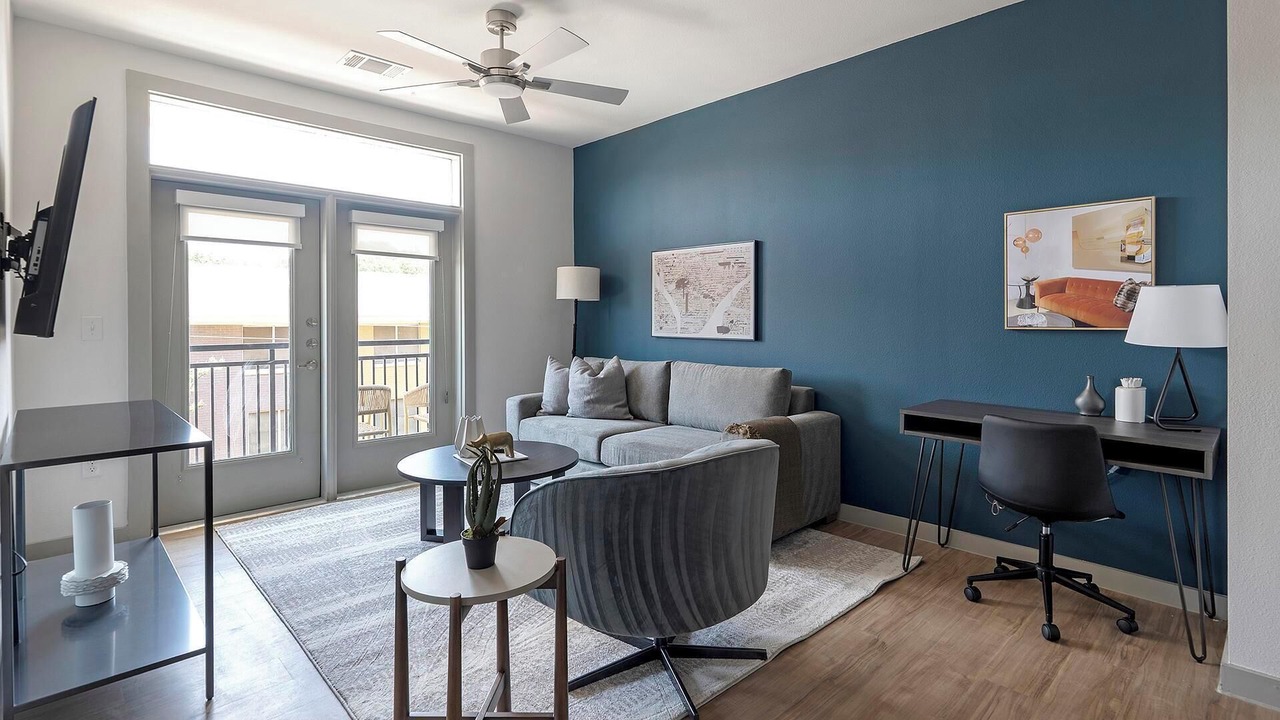 Photo of Livingroom in MLK