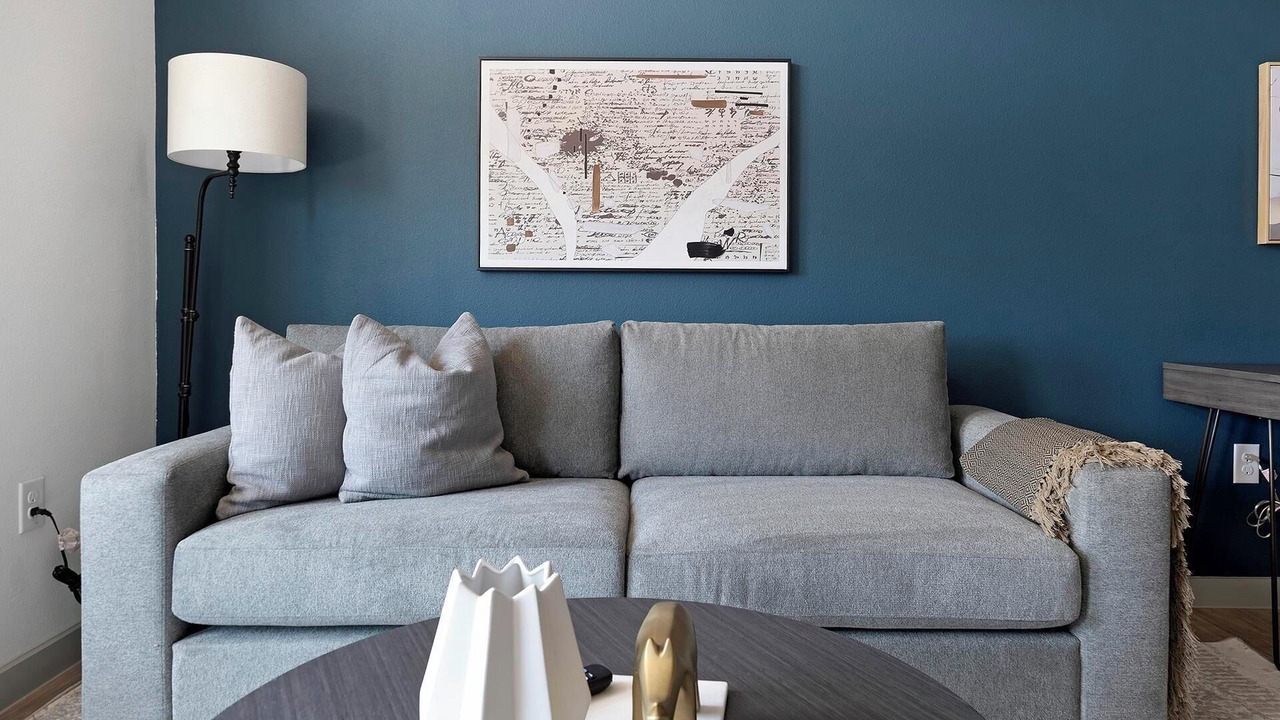 Photo of Livingroom in MLK