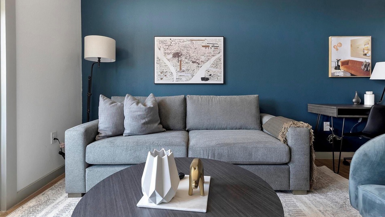 Photo of Livingroom in MLK
