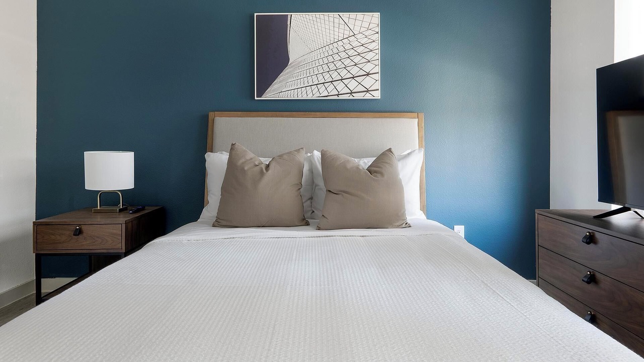 Photo of Bedroom in MLK