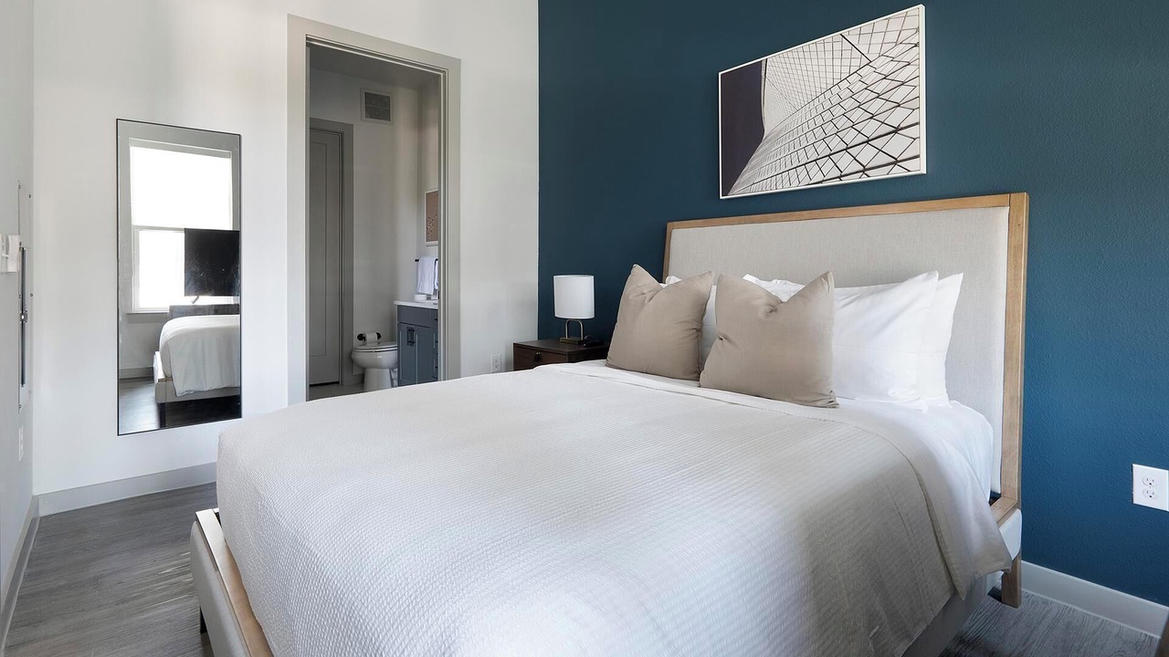 Photo of Bedroom in MLK