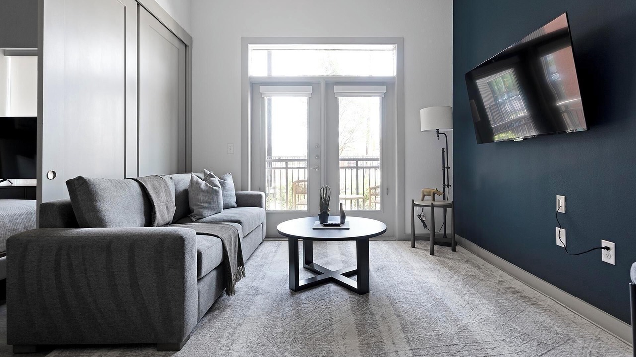Photo of Livingroom in MLK