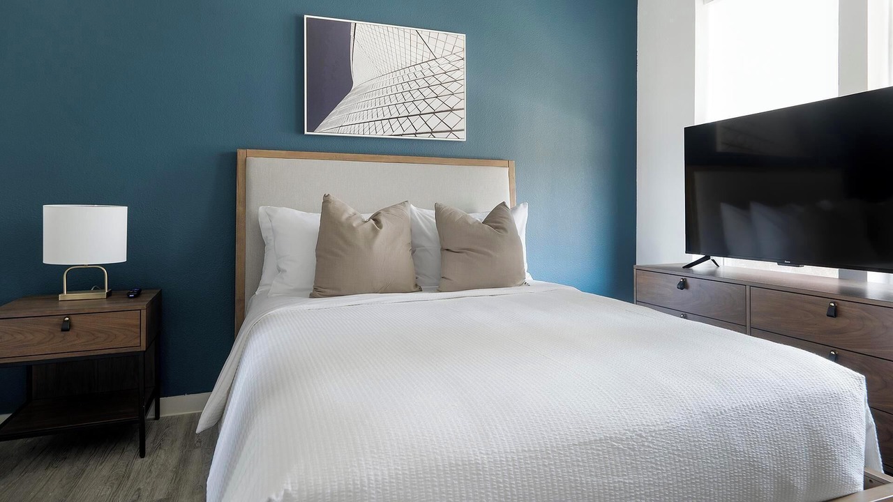 Photo of Bedroom in MLK