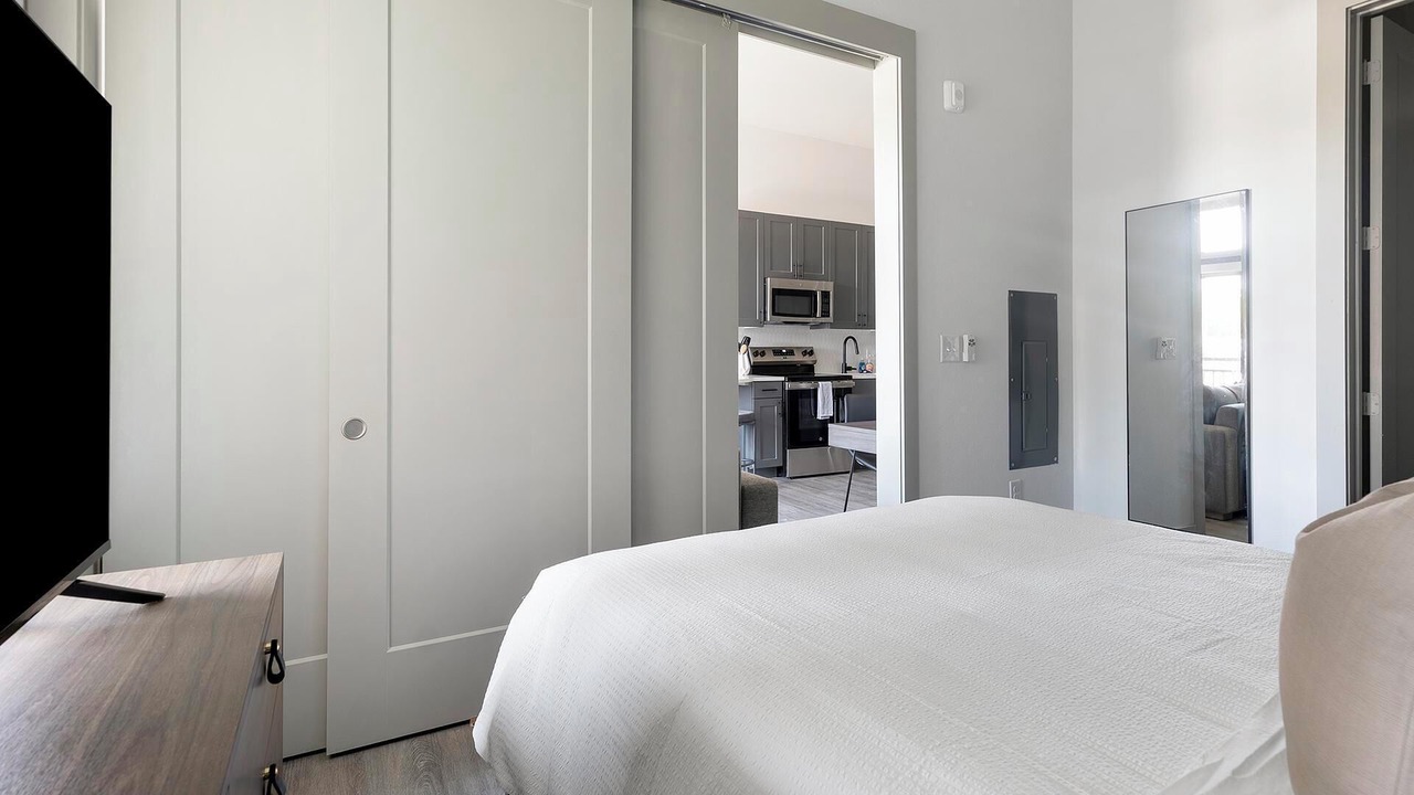 Photo of Bedroom in MLK