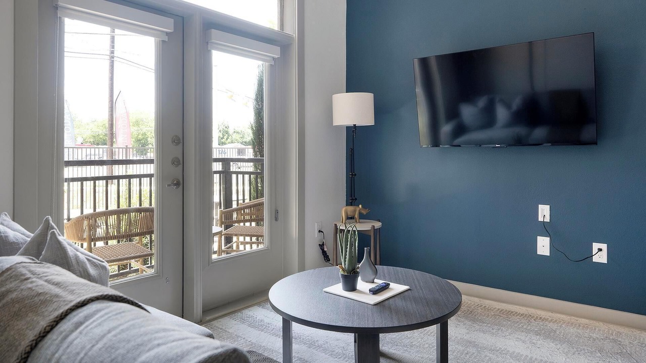 Photo of Livingroom in MLK