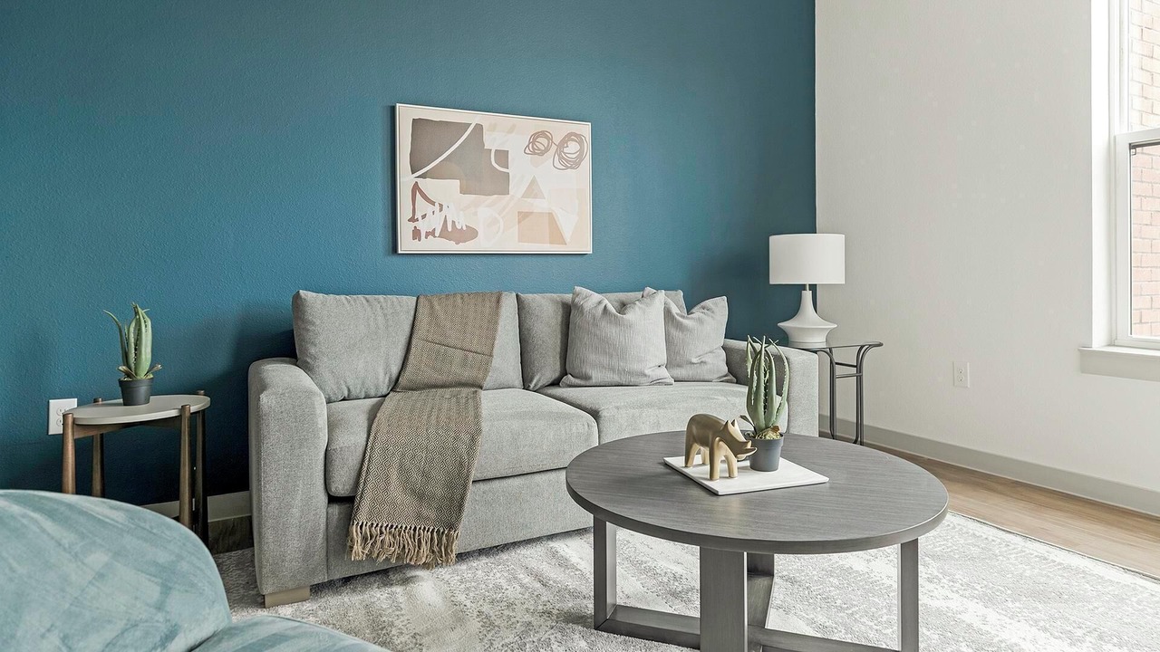 Photo of Livingroom in MLK