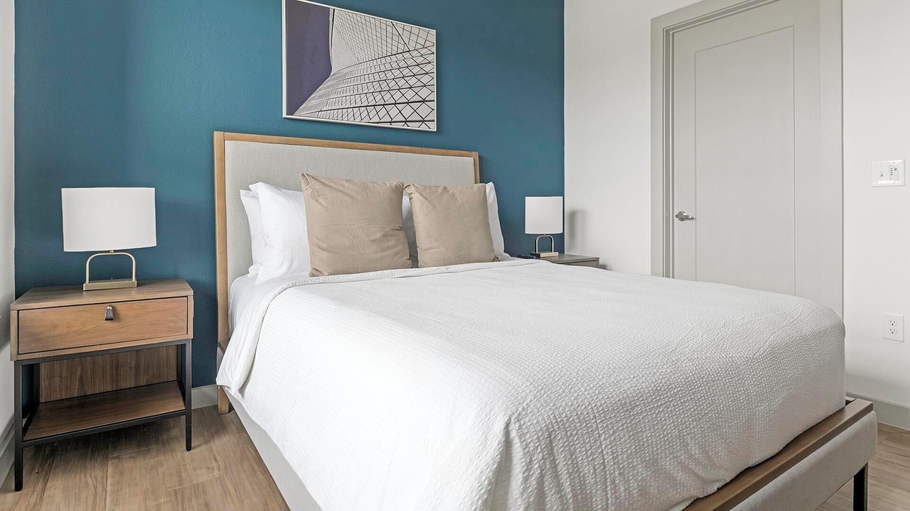 Photo of Bedroom in MLK