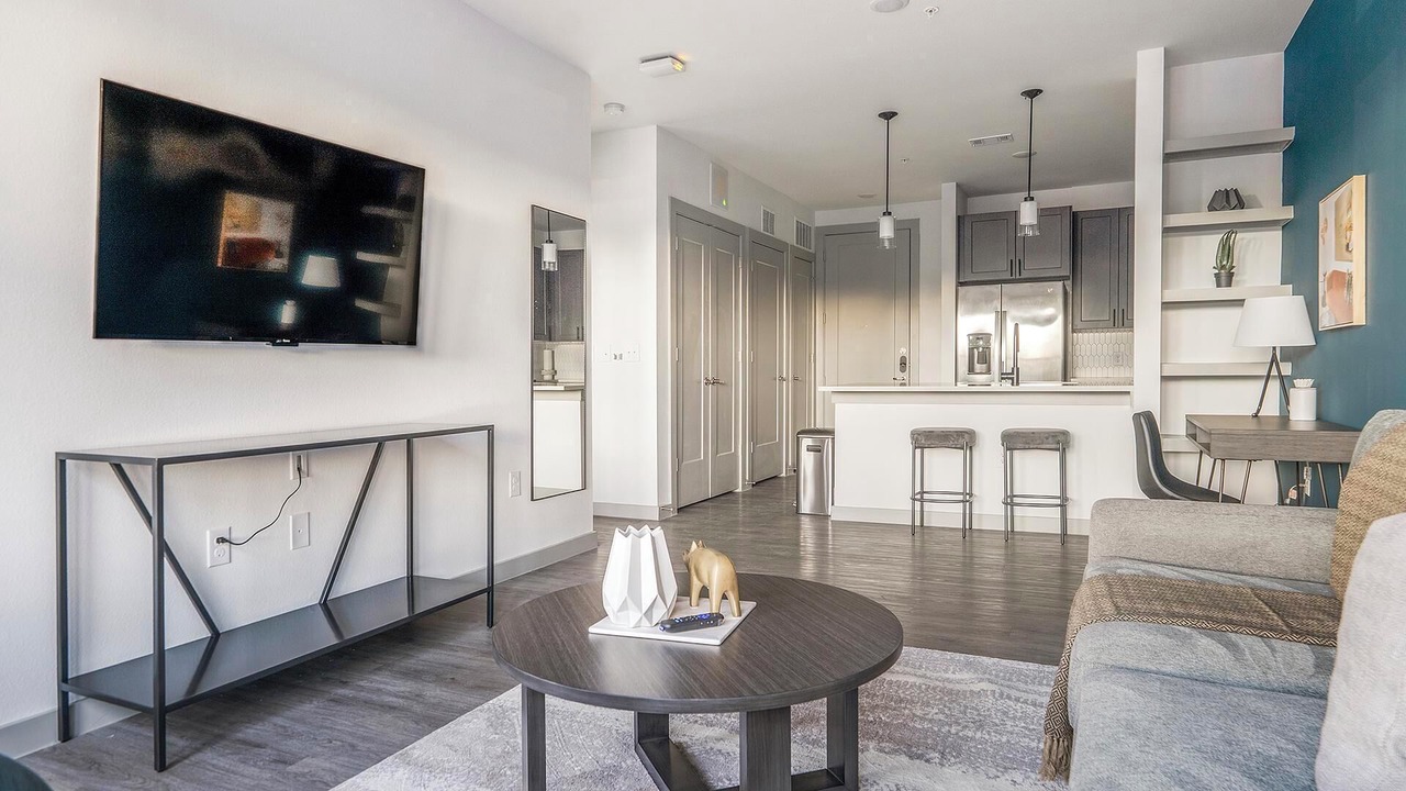Photo of Livingroom in MLK