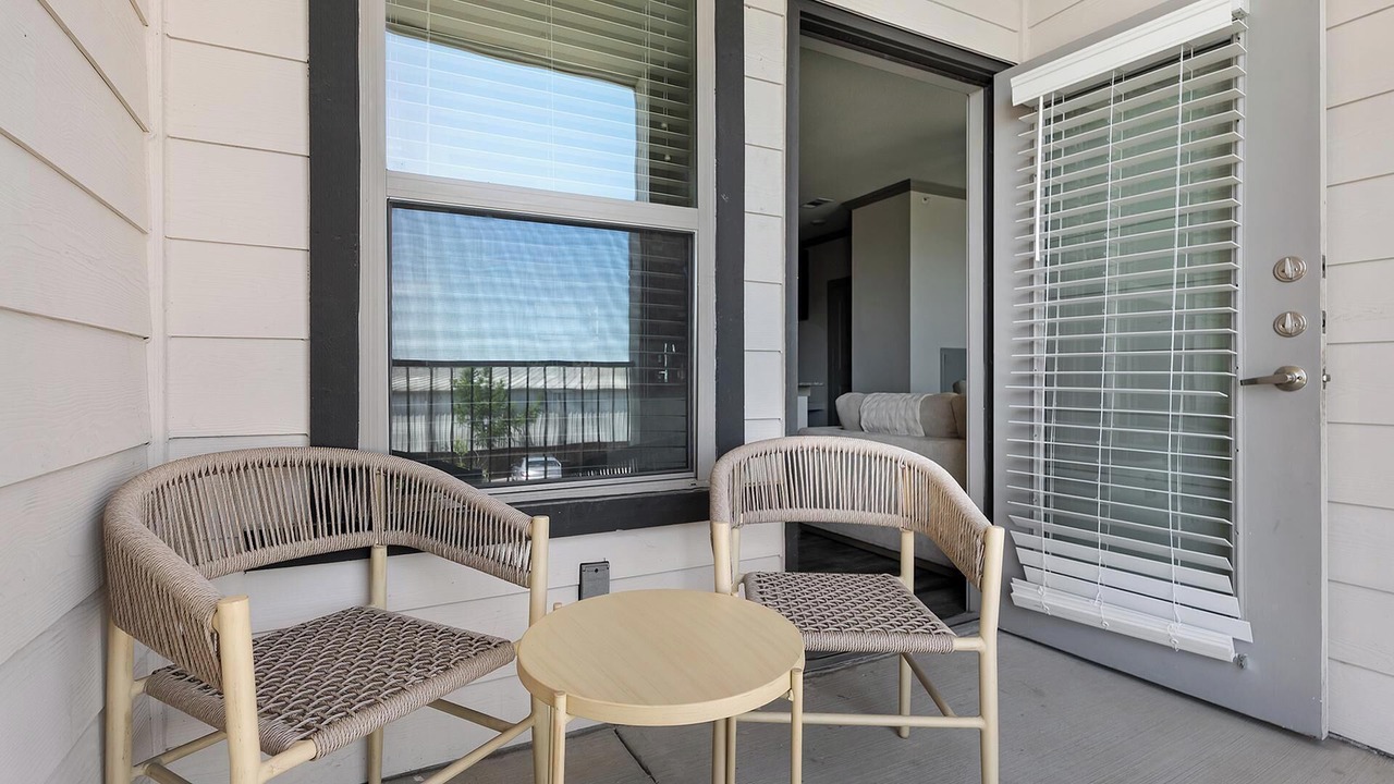 Photo of Outdoor in Manor