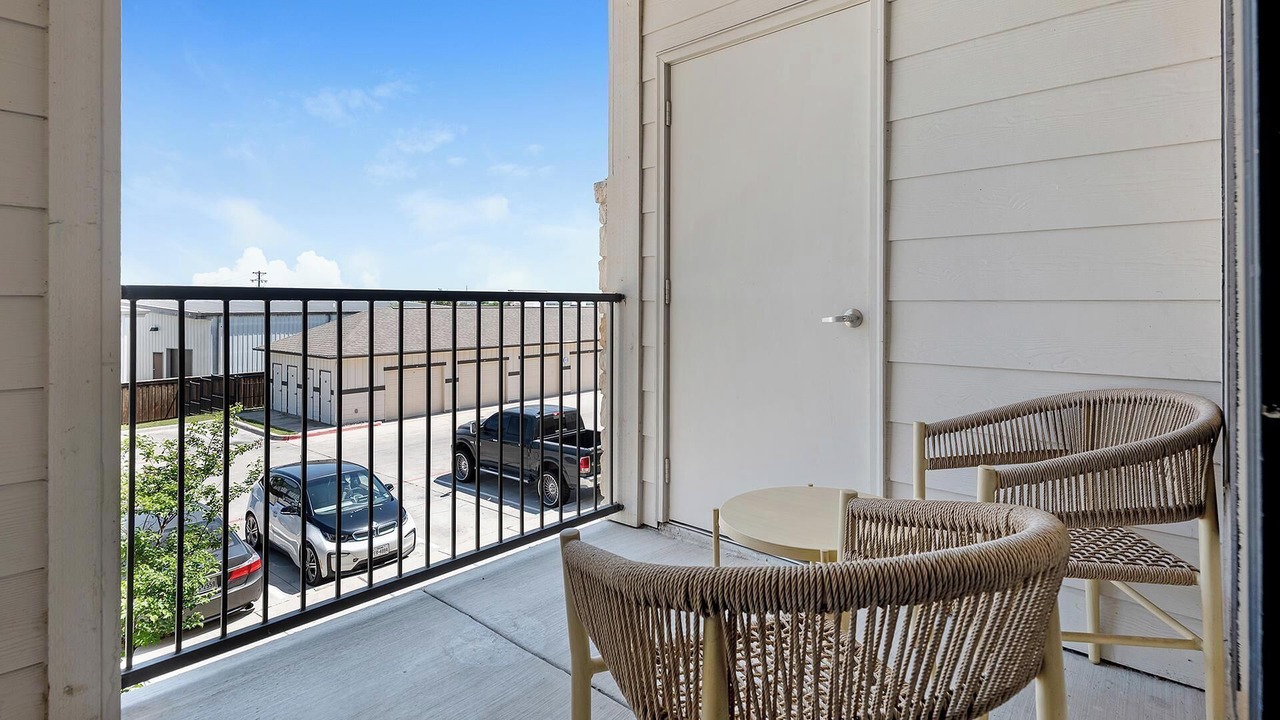Photo of Outdoor in Manor