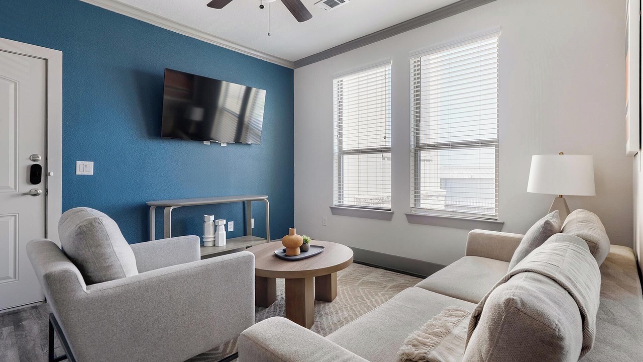 Photo of Livingroom in Manor