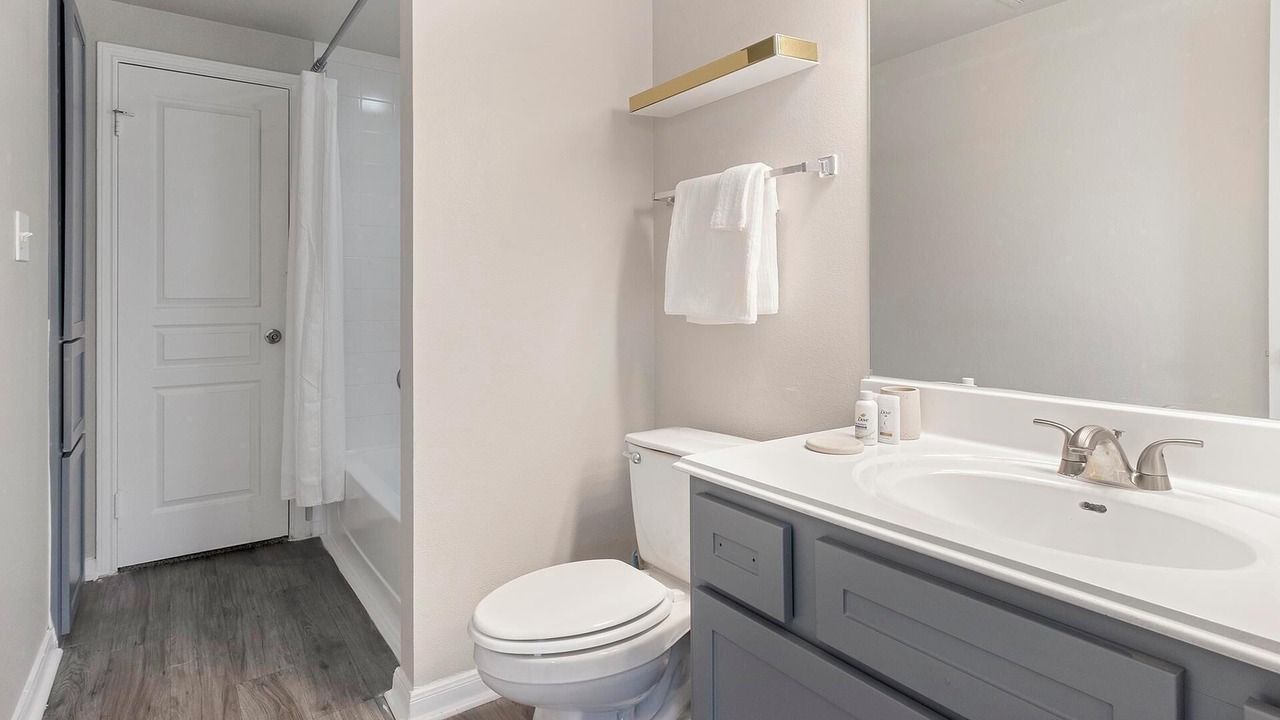 Photo of Bathroom in Briarforest