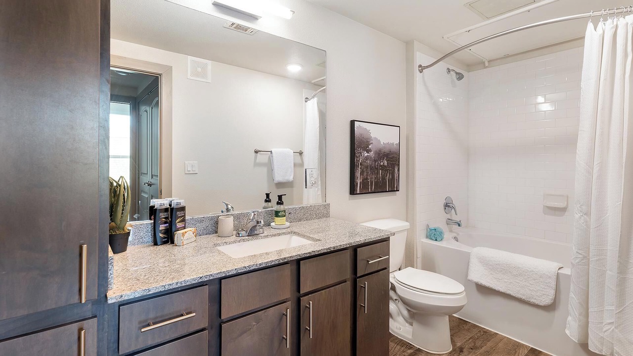 Photo of Bathroom in Manor