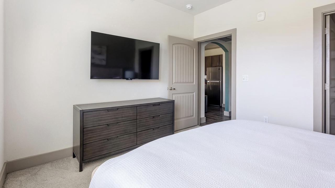 Photo of Bedroom in Manor