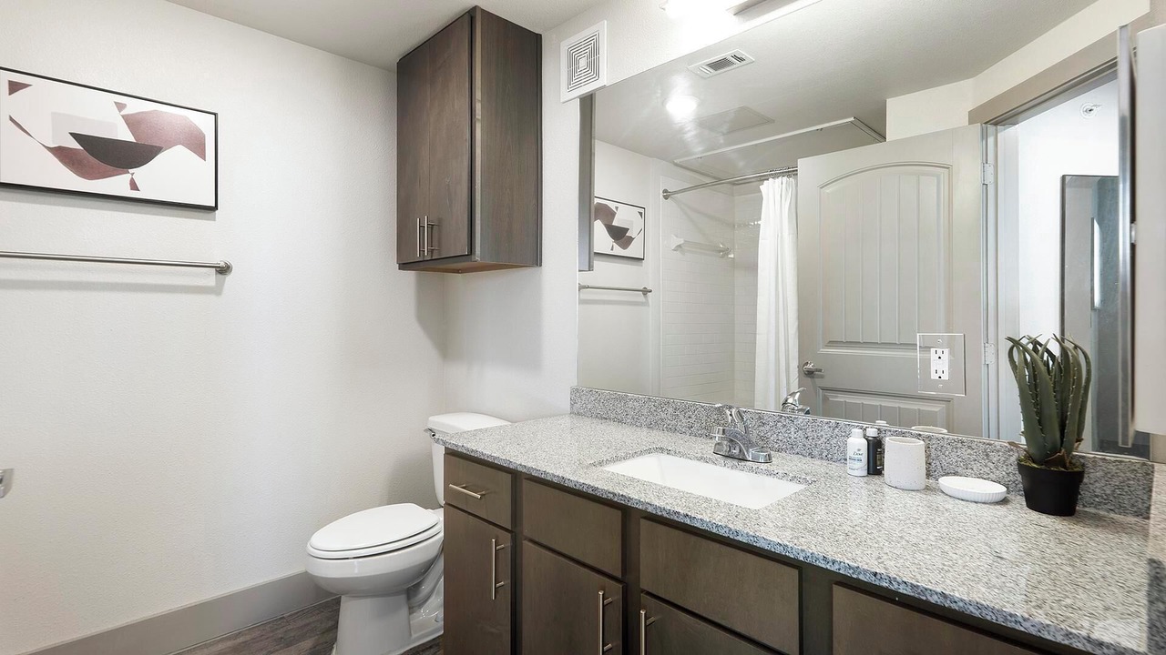 Photo of Bathroom in Manor