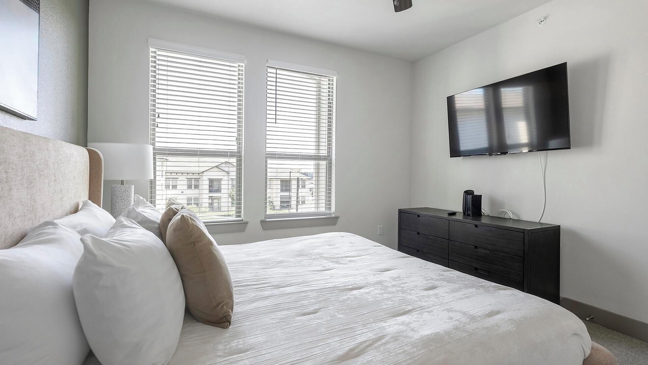 Photo of Bedroom in Manor