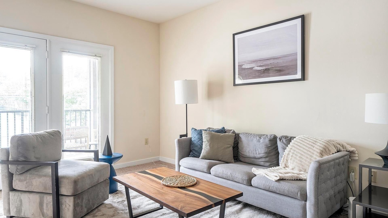 Photo of Livingroom in New Pathways