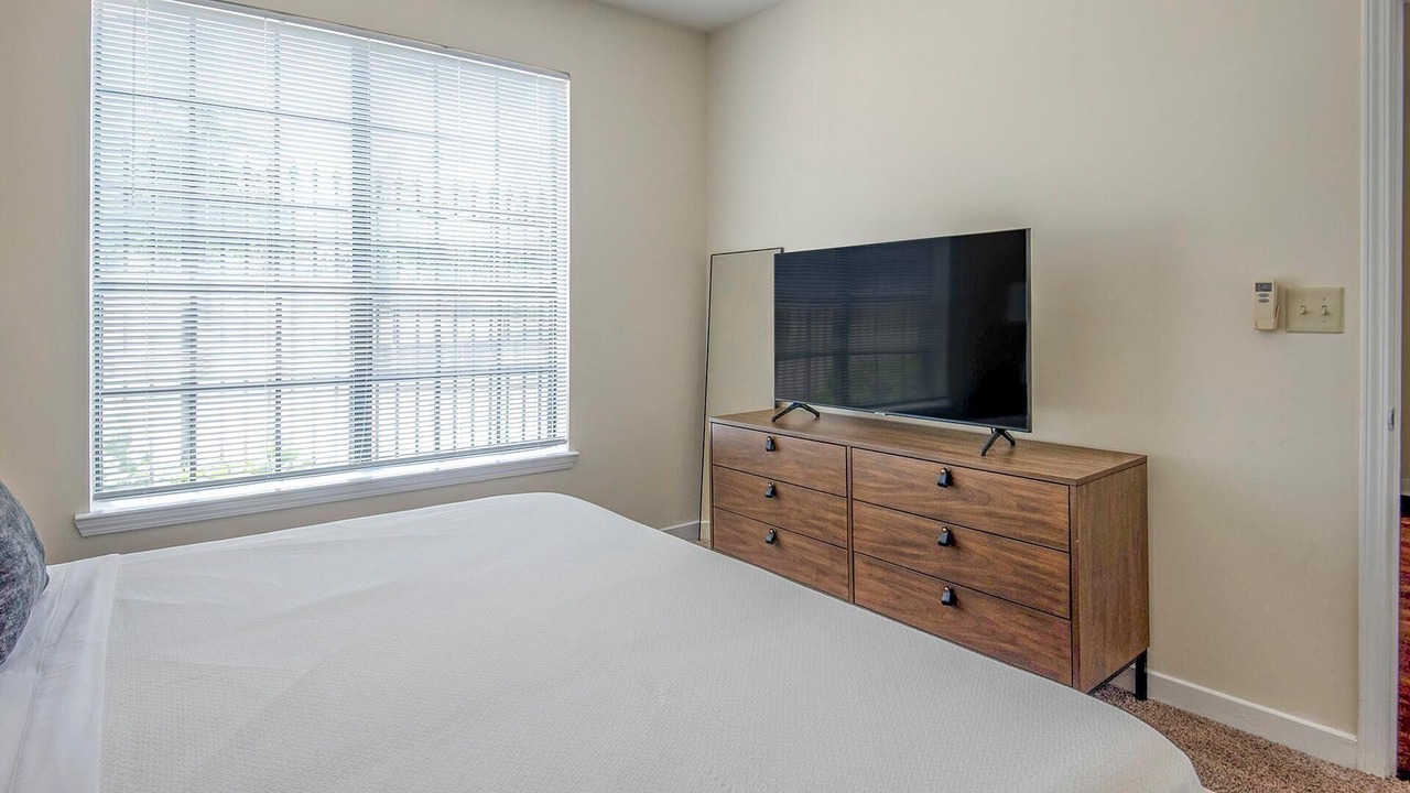 Photo of Bedroom in New Pathways