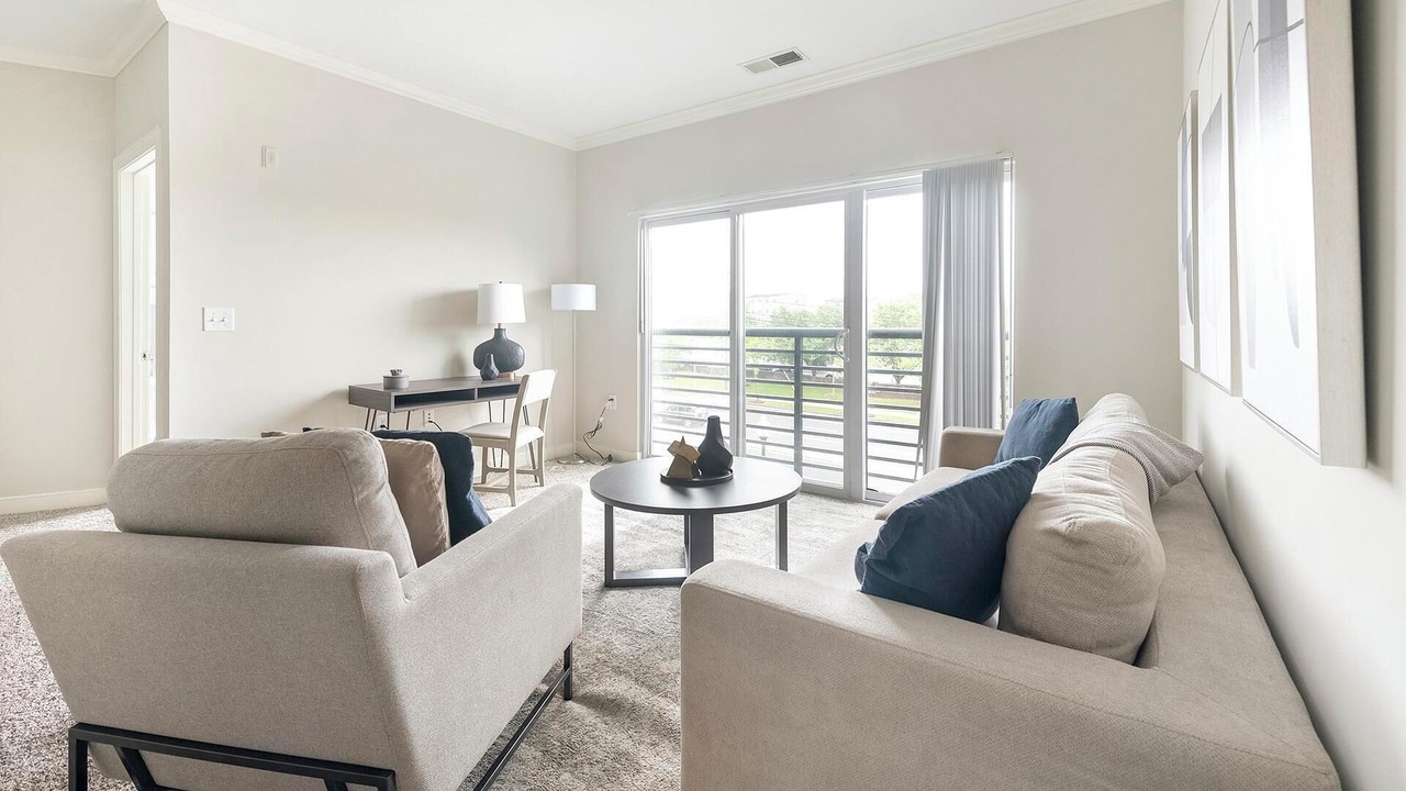 Photo of Livingroom in Chillum