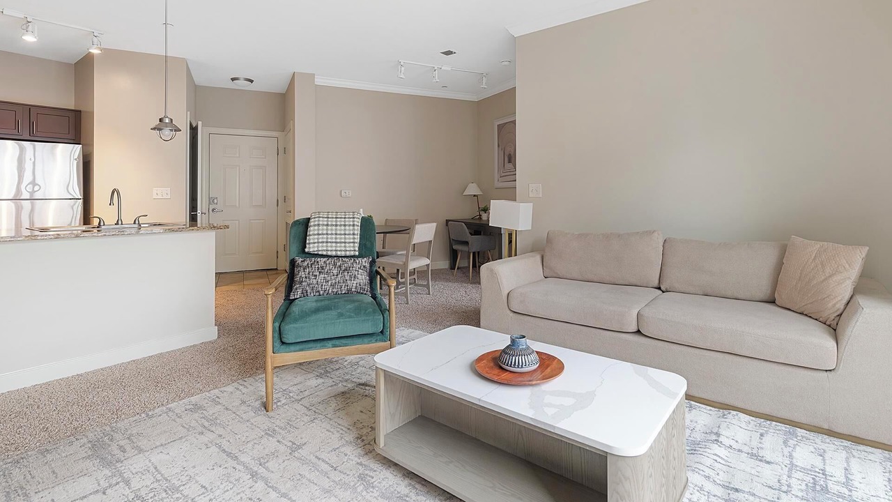 Photo of Livingroom in Chillum