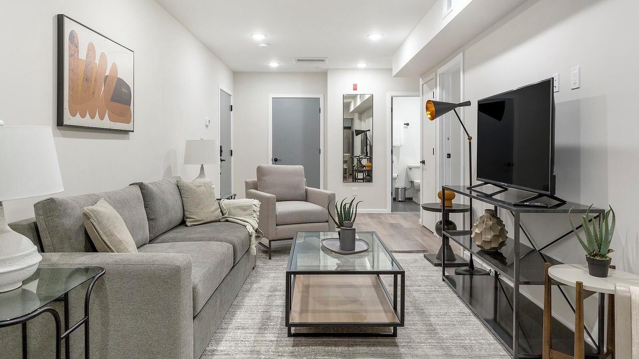 Photo of Livingroom in Spruce Hill