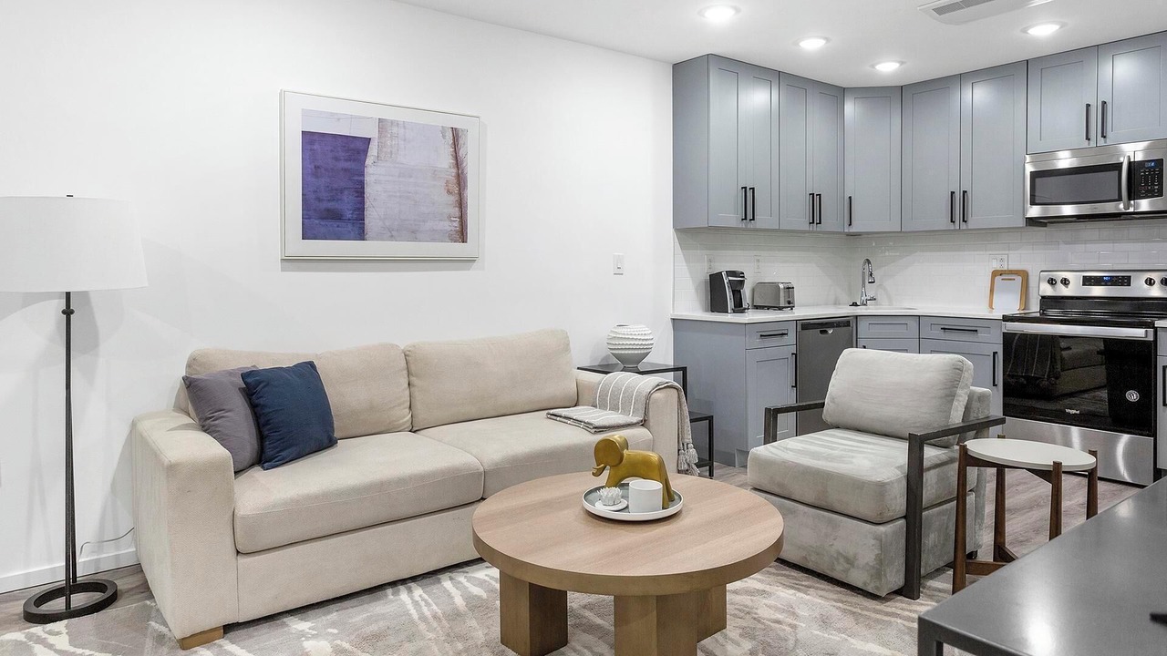 Photo of Livingroom in Spruce Hill