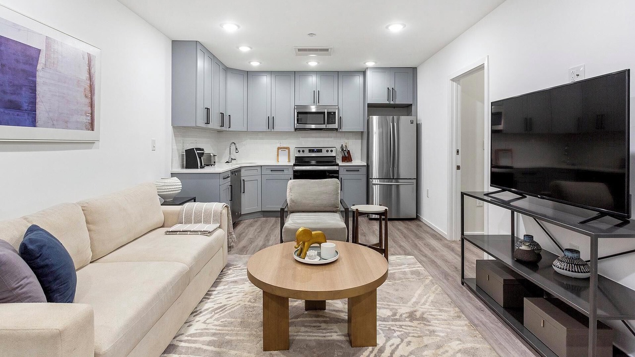 Photo of Livingroom in Spruce Hill