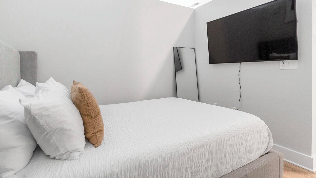 Photo of Bedroom in Downtown
