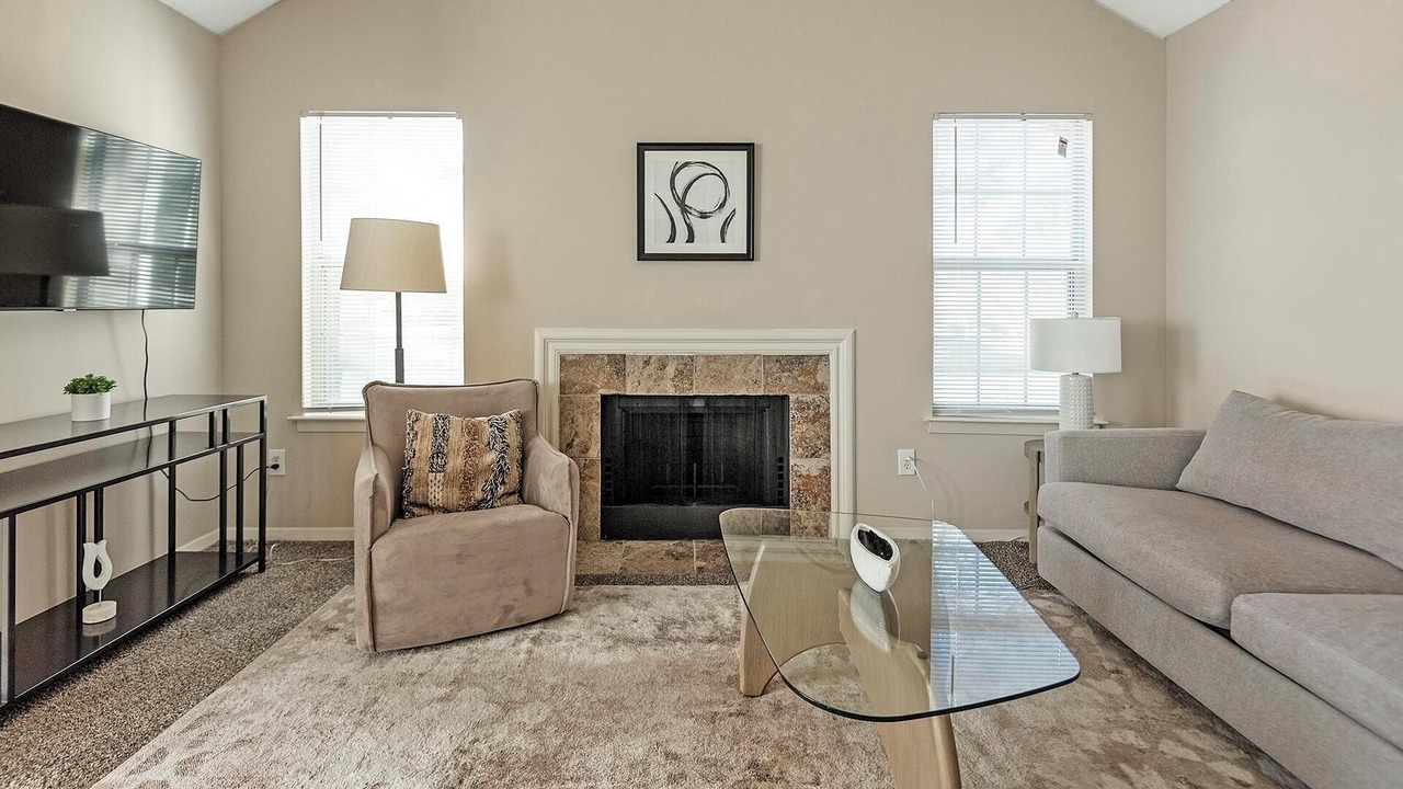 Photo of Livingroom in Germantown