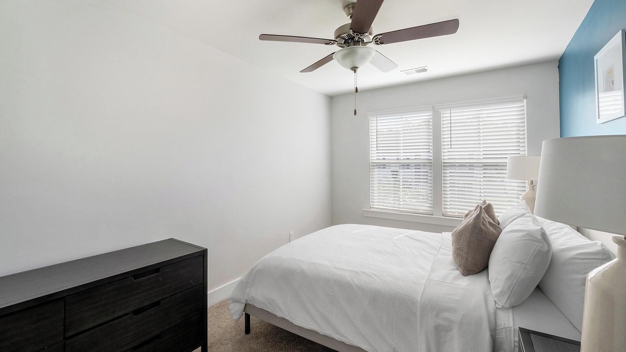 Photo of Bedroom in Summerville