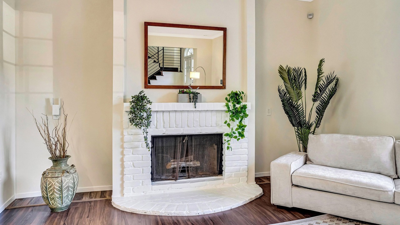 Photo of Livingroom in Agoura Hills