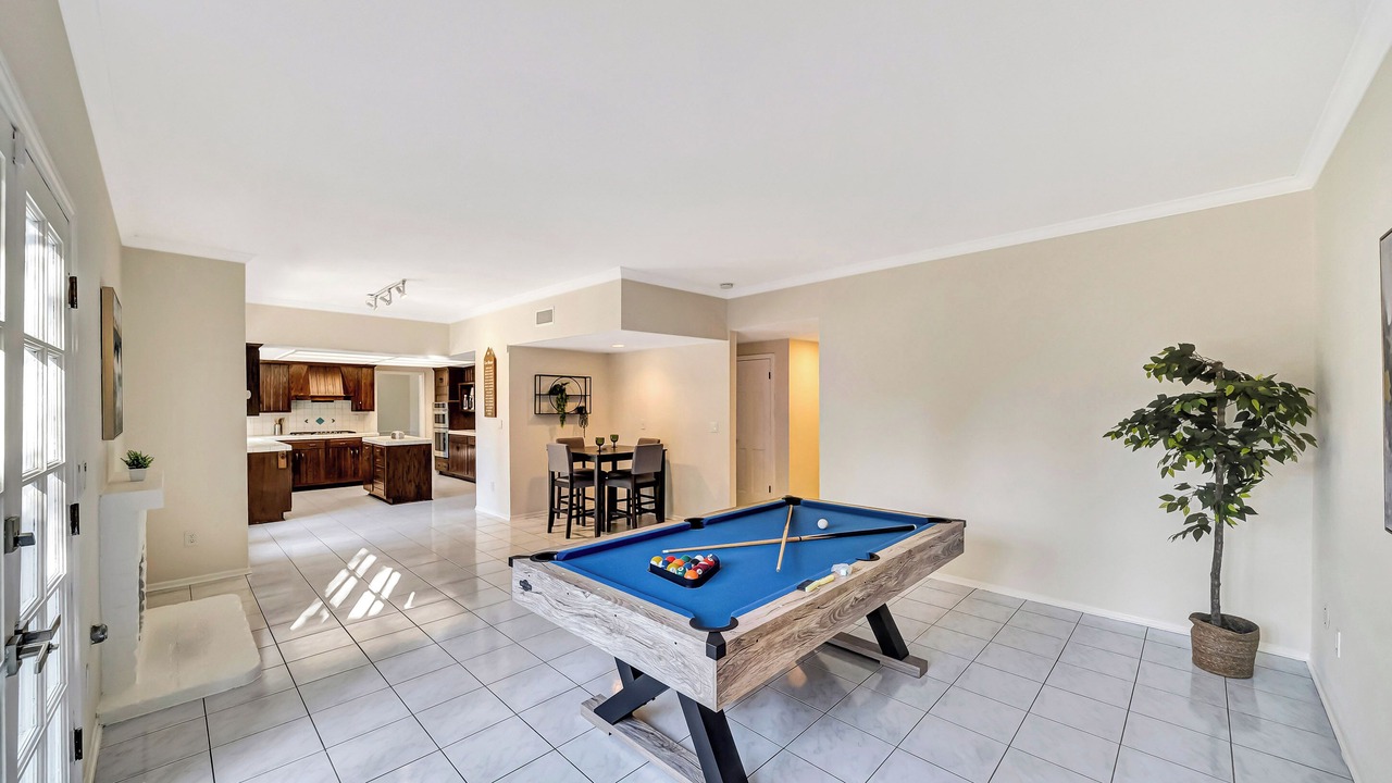 Photo of Bedroom in Agoura Hills