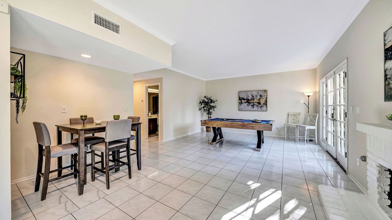 Photo of Bedroom in Agoura Hills